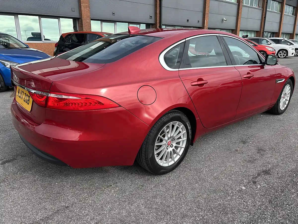 Used 2017 Jaguar Xf Prestige - Interior and Exterior details 13