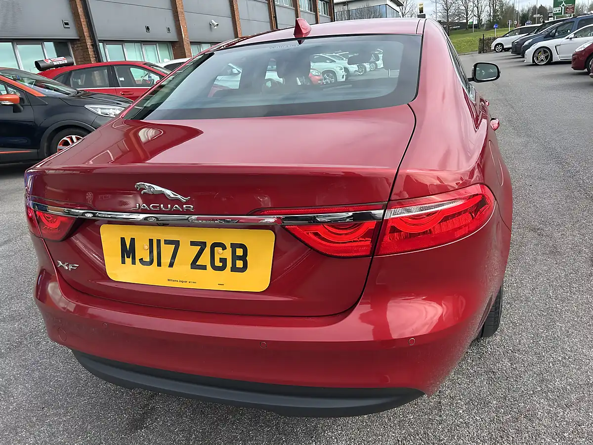 Used 2017 Jaguar Xf Prestige - Interior and Exterior details 17
