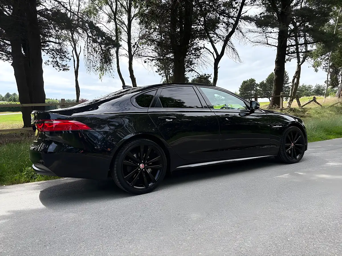 Used 2017 Jaguar Xf R-Sport Black - Interior and Exterior details 6