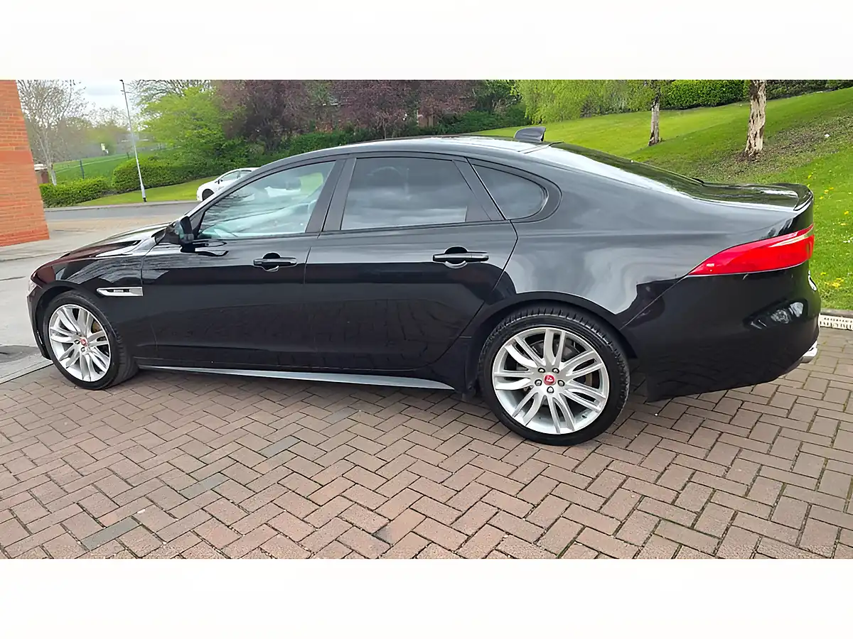 Used 2017 Jaguar Xf R-Sport Black - Interior and Exterior details 11