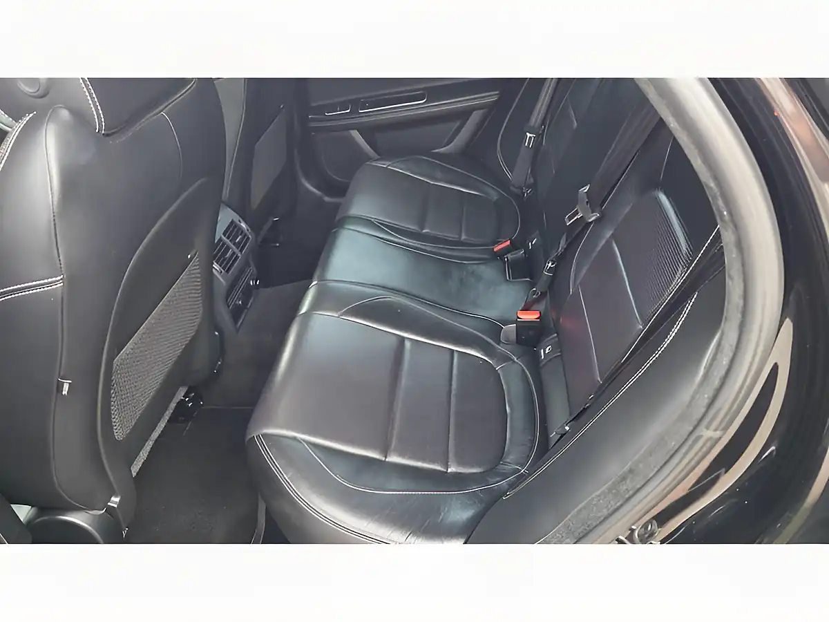 Used 2017 Jaguar Xf R-Sport Black - Interior and Exterior details 16
