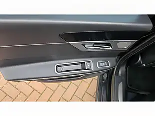 Used 2017 Jaguar Xf R-Sport Black - Interior and Exterior details 18