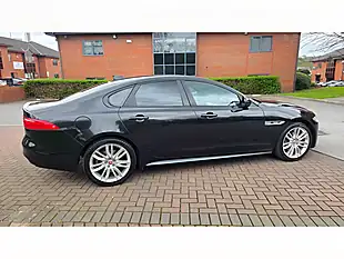 Used 2017 Jaguar Xf R-Sport Black - Interior and Exterior details 9