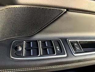 Used 2017 Jaguar Xf R-Sport Blue - Interior and Exterior details 20