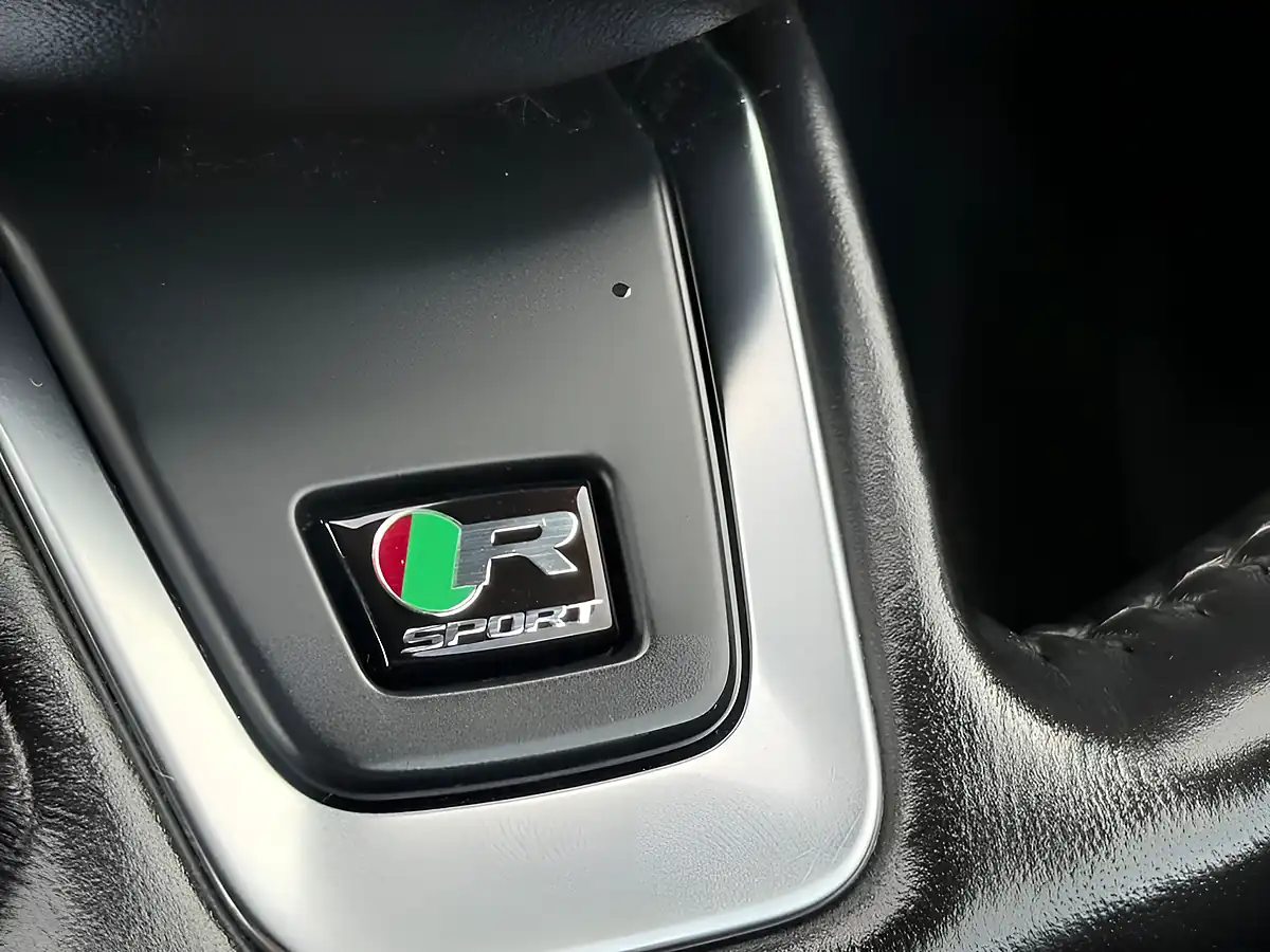 Used 2017 Jaguar Xf R-Sport Red - Interior and Exterior details 17