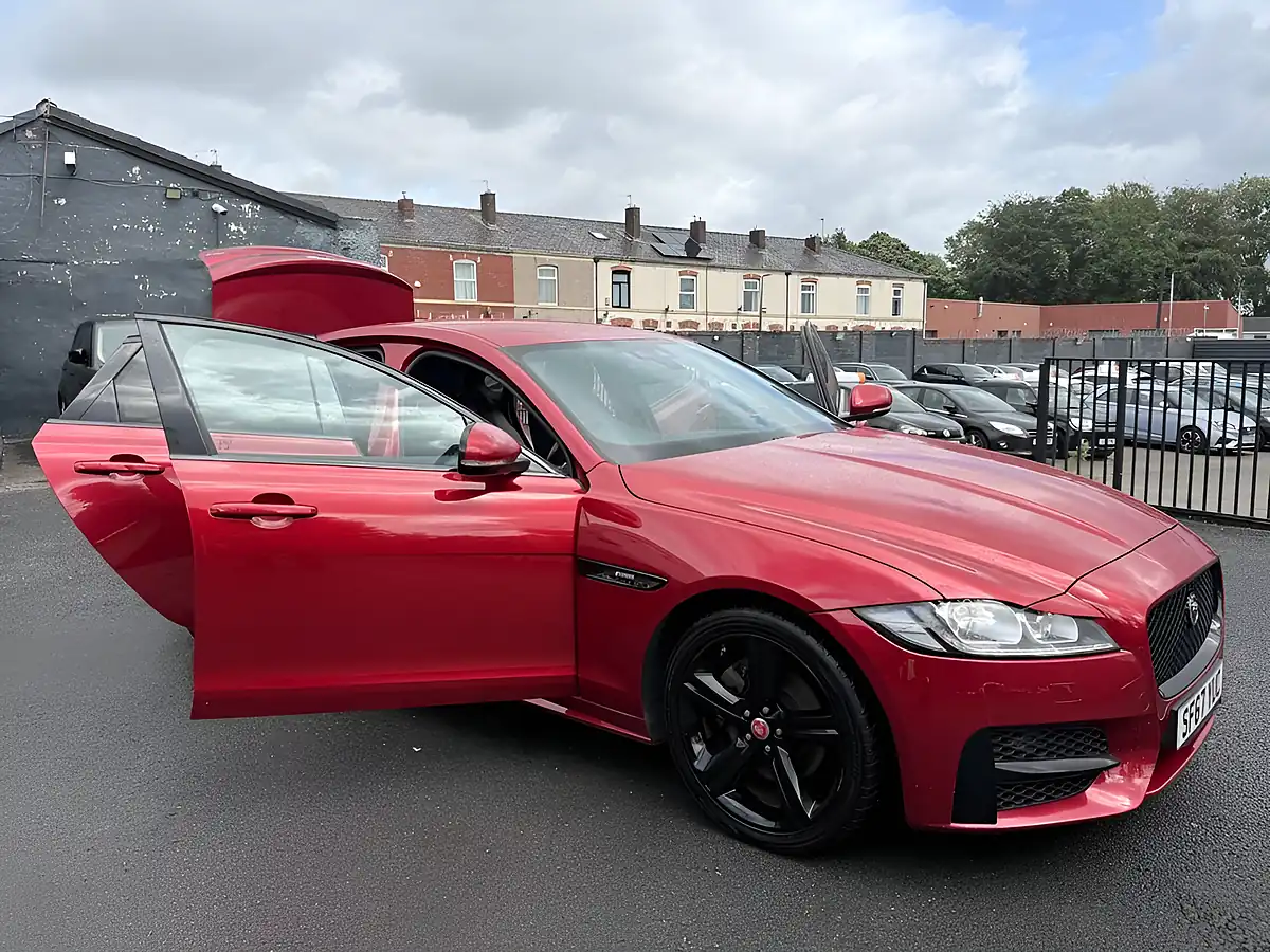 Used 2017 Jaguar Xf R-Sport Red - Interior and Exterior details 9
