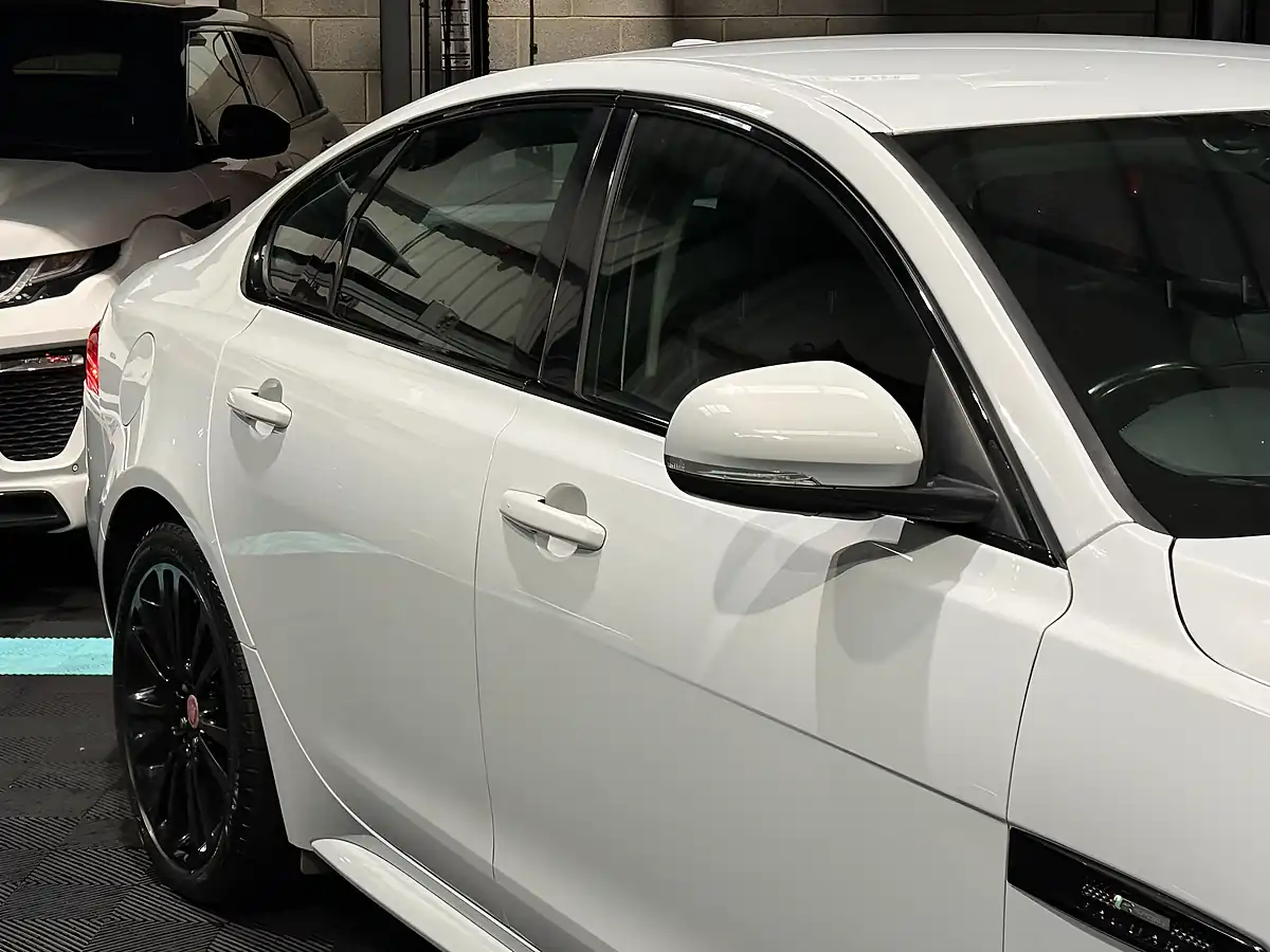 Used 2017 Jaguar Xf R-Sport White - Interior and Exterior details 13