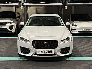 Used 2017 Jaguar Xf R-Sport White - Interior and Exterior details 4