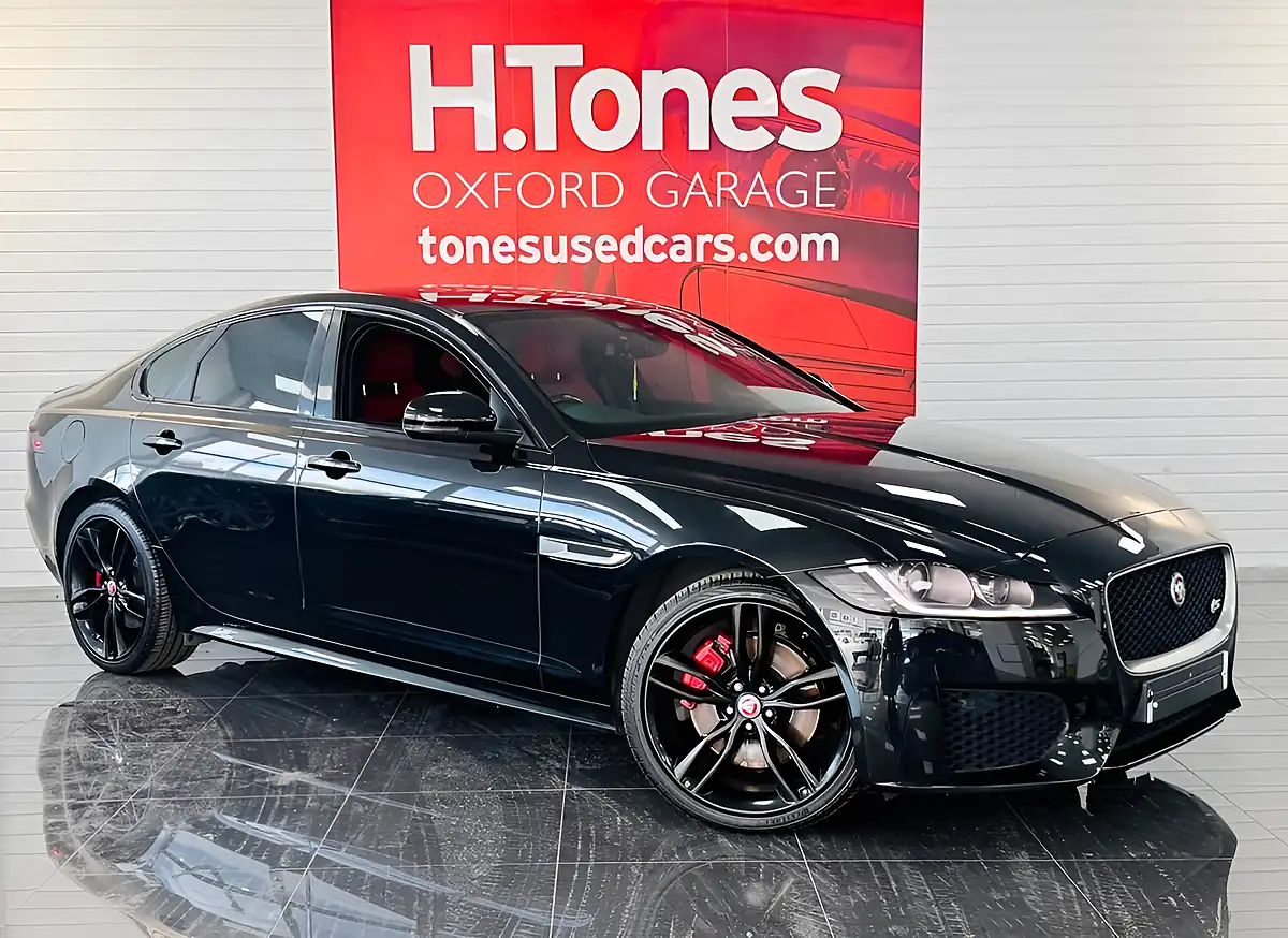 Used 2017 Jaguar Xf S Black - Front View