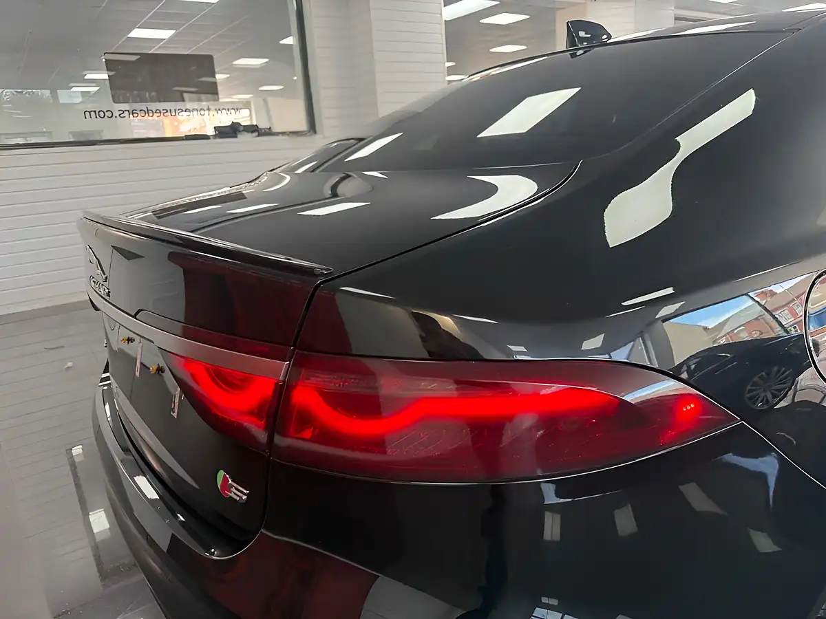 Used 2017 Jaguar Xf S Black - Interior and Exterior details 8
