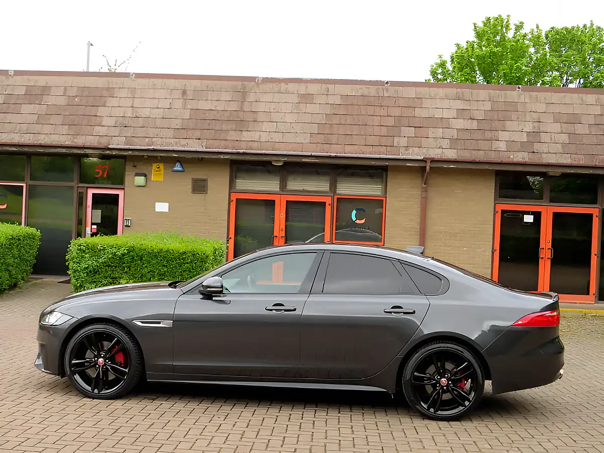 Used 2017 Jaguar Xf S Carpathian Grey - Interior and Exterior details 6