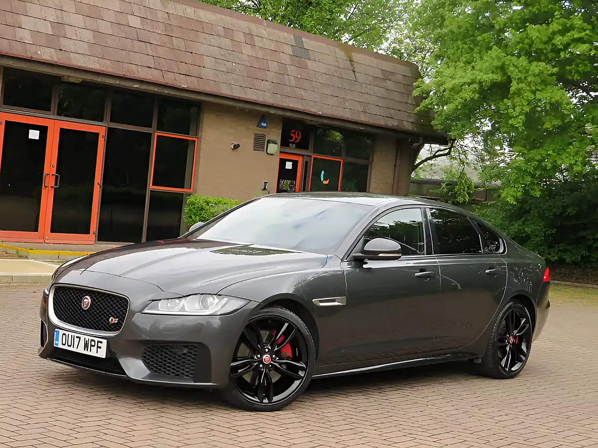 Used 2017 Jaguar Xf S Carpathian Grey - Interior and Exterior details 7