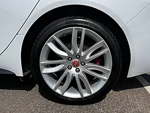 Used 2017 Jaguar Xf S White - Interior and Exterior details 10
