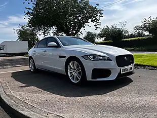 Used 2017 Jaguar Xf S White - Interior and Exterior details 6