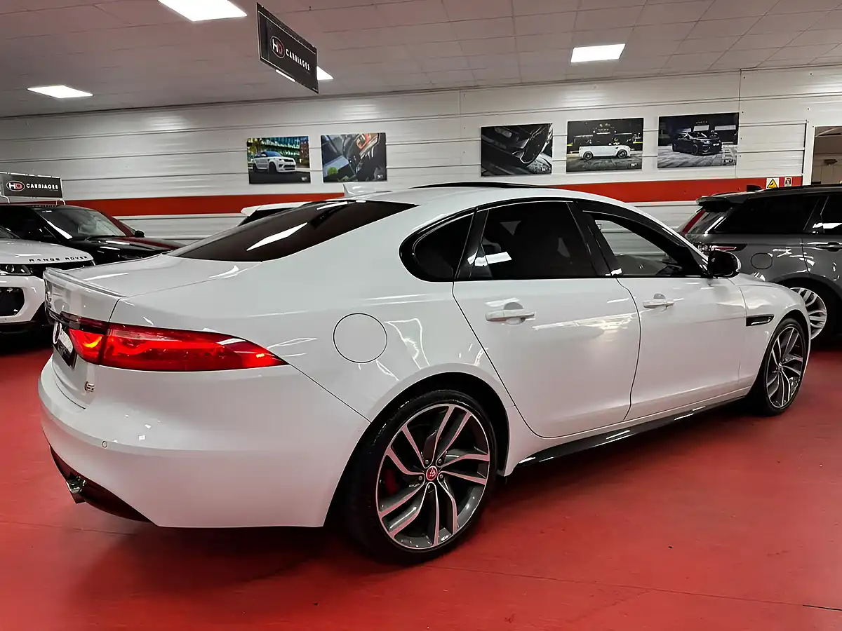 Used 2017 Jaguar Xf S White - Interior and Exterior details 5