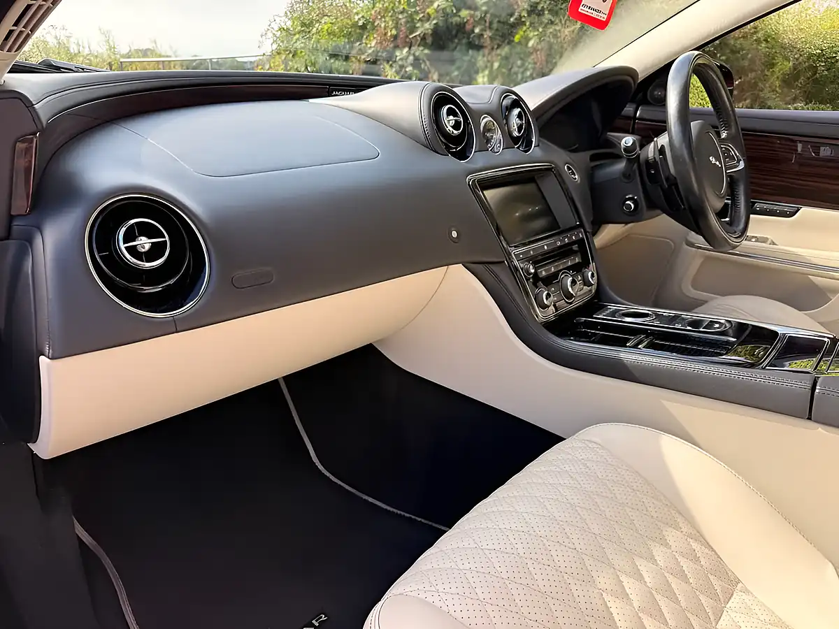 Used 2017 Jaguar Xj Portfolio Italian Racing Red - Interior and Exterior details 11