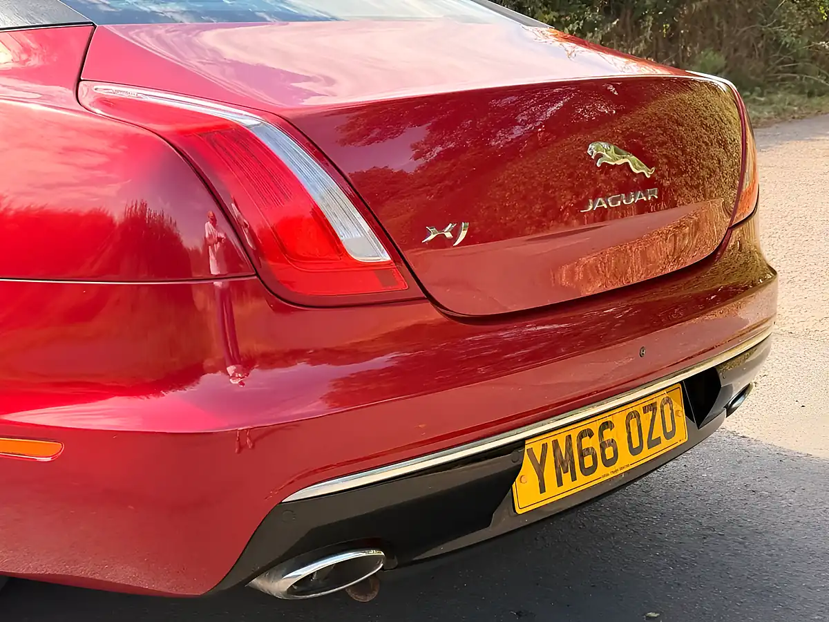 Used 2017 Jaguar Xj Portfolio Italian Racing Red - Interior and Exterior details 17