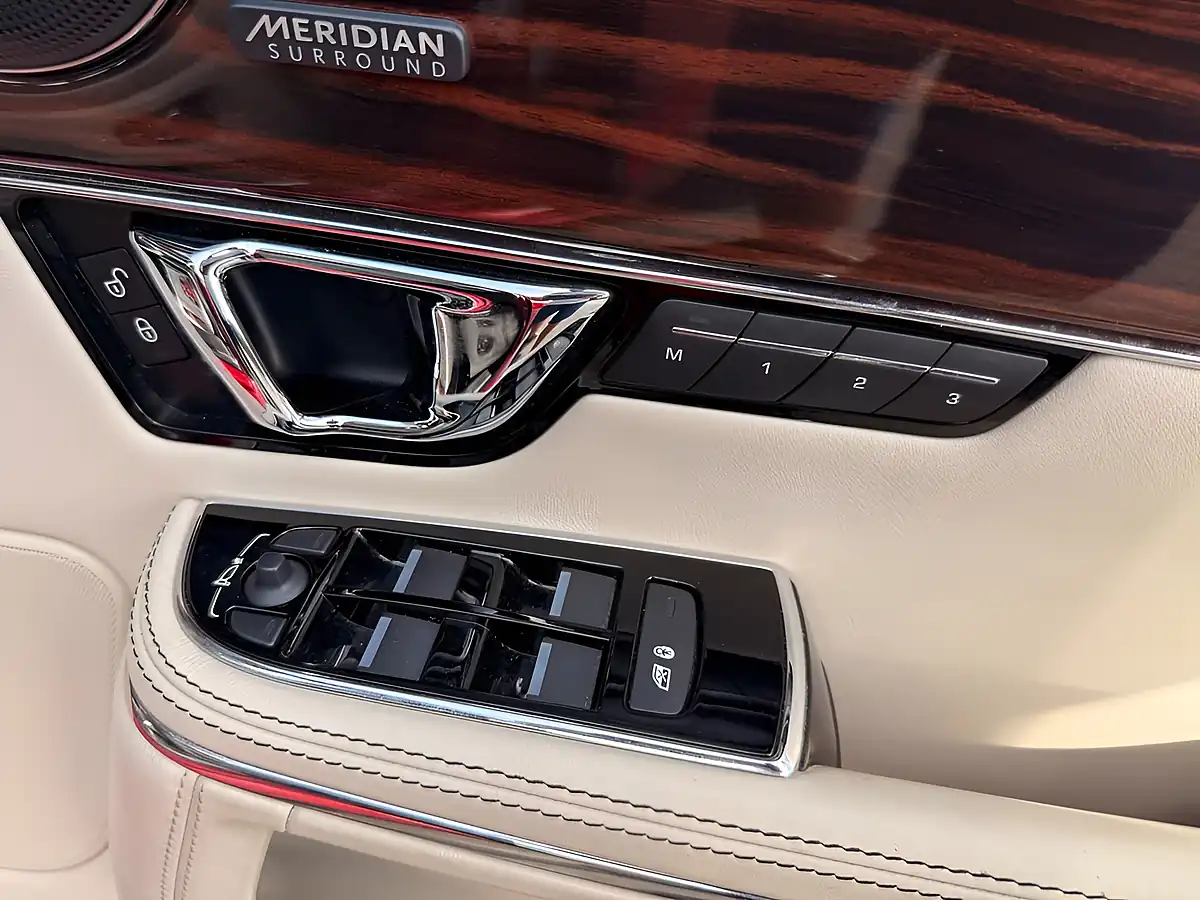Used 2017 Jaguar Xj Portfolio Italian Racing Red - Interior and Exterior details 18