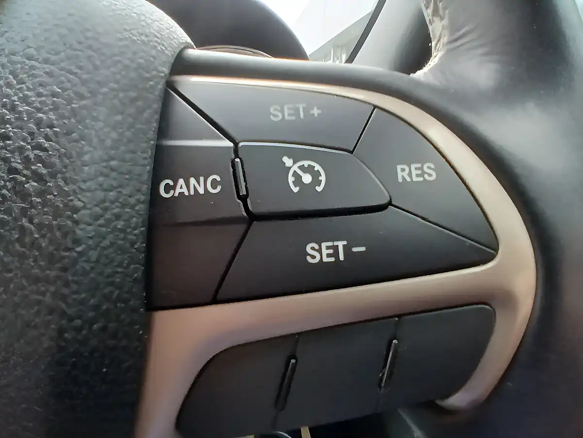 Used 2017 Jeep Grand Cherokee Limited Plus Grey - Interior and Exterior details 15