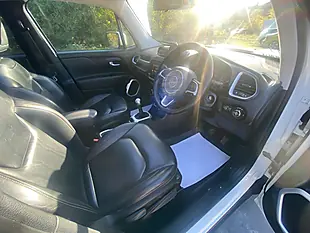 Used 2017 Jeep Renegade Limited White - Interior and Exterior details 19