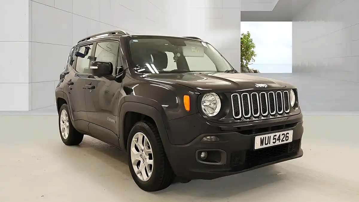 Used 2017 Jeep Renegade Longitude Black - Front View