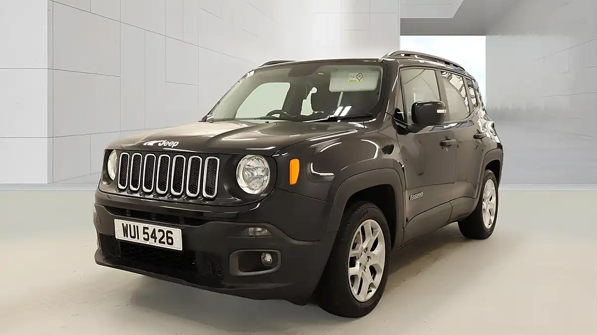 Used 2017 Jeep Renegade Longitude Black - Interior and Exterior details 2