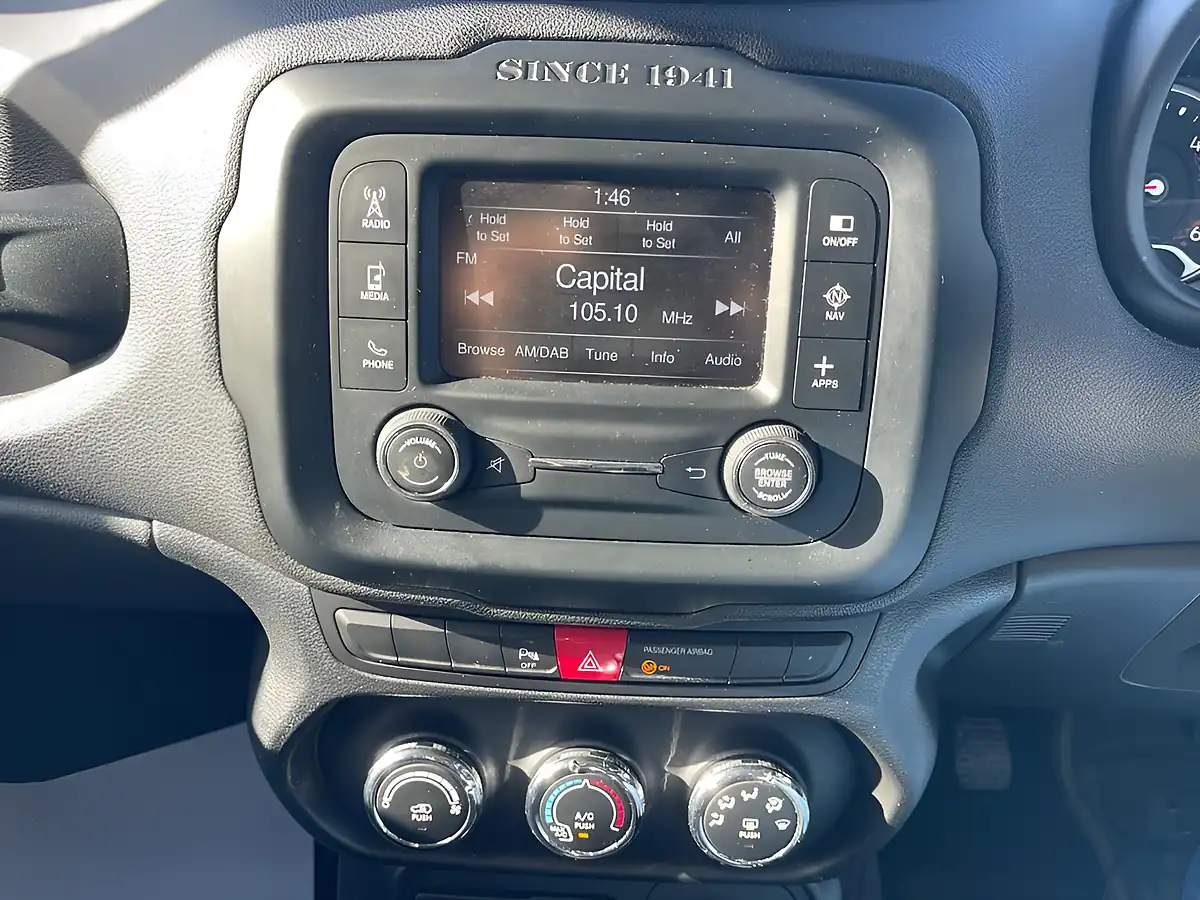 Used 2017 Jeep Renegade Longitude Black - Interior and Exterior details 15