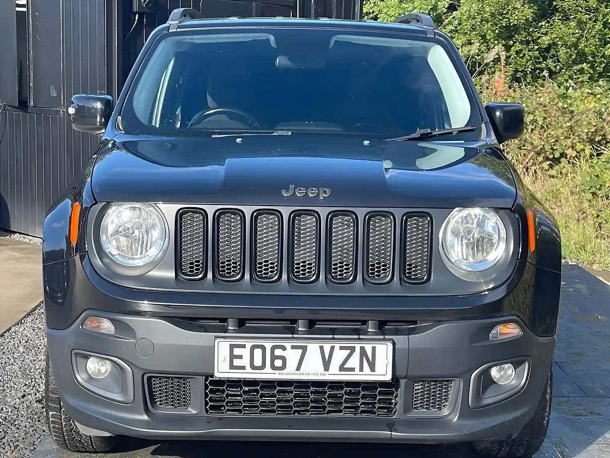 Used 2017 Jeep Renegade Longitude Black - Interior and Exterior details 2
