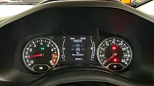Used 2017 Jeep Renegade Night Eagle Ii Red - Interior and Exterior details 10