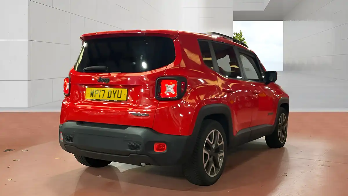 Used 2017 Jeep Renegade Night Eagle Ii Red - Interior and Exterior details 4