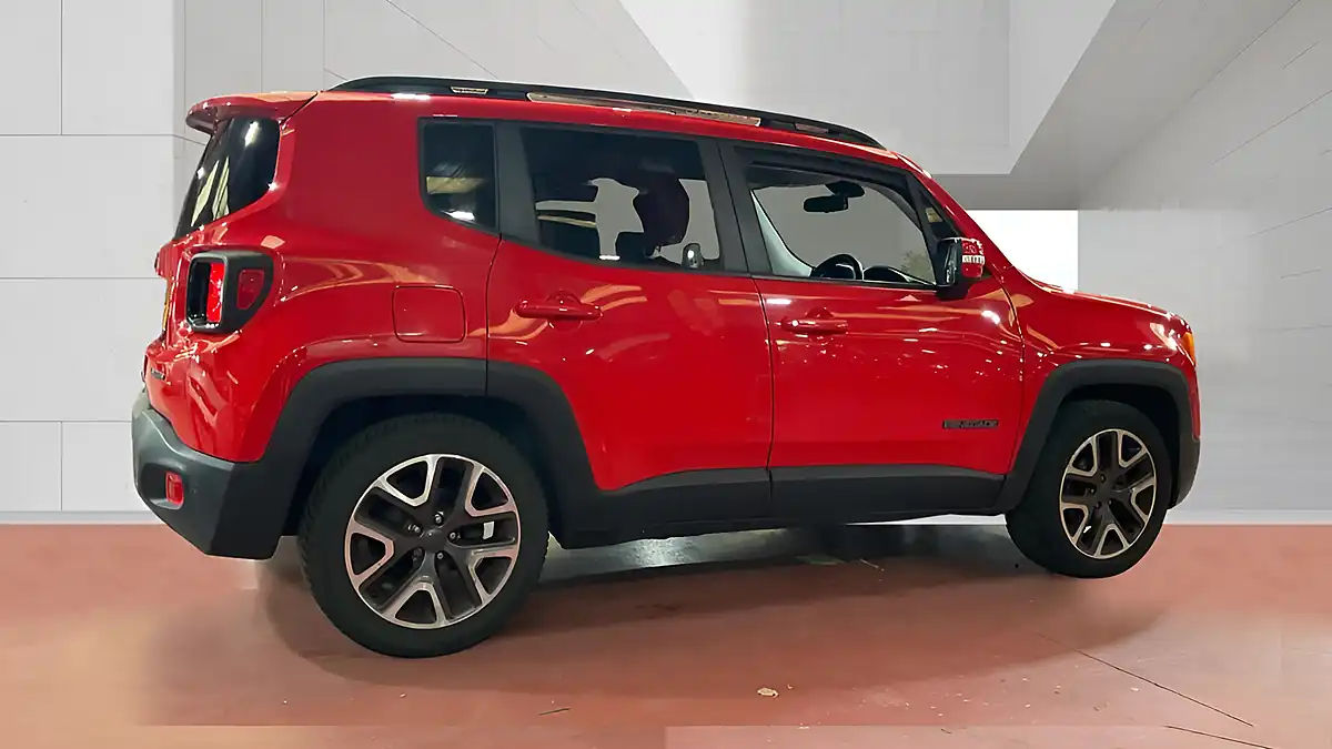 Used 2017 Jeep Renegade Night Eagle Ii Red - Interior and Exterior details 5