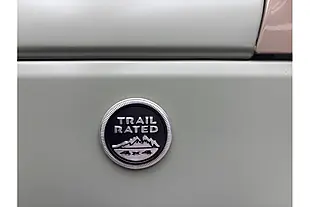 Used 2017 Jeep Wrangler Overland Bright White Clear Coat - Interior and Exterior details 7