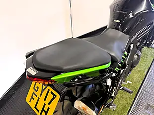 Used 2017 Kawasaki ER-6N Naked Green - Interior and Exterior details 2