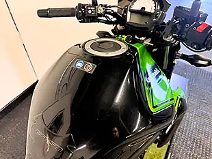 Used 2017 Kawasaki ER-6N Naked Green - Interior and Exterior details 7