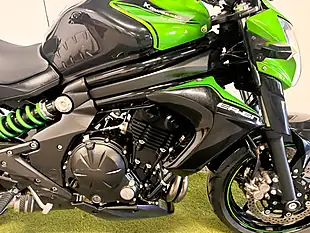 Used 2017 Kawasaki ER-6N Naked Green - Interior and Exterior details 9