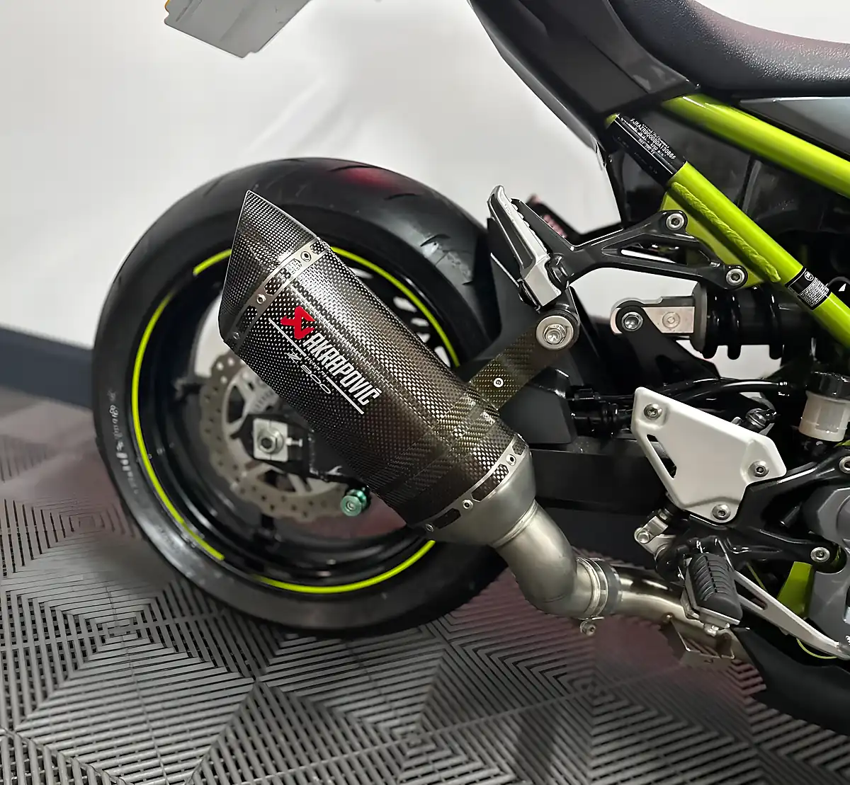 Used 2017 Kawasaki Z900 900 Supernaked Grey - Interior and Exterior details 20