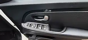 Used 2017 Kia Carens 2 White - Interior and Exterior details 10