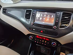 Used 2017 Kia Carens 3 Blue - Interior and Exterior details 14