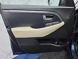 Used 2017 Kia Carens 3 Blue - Interior and Exterior details 18