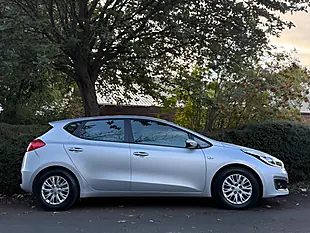 Used 2017 Kia Ceed 1 Silver Frost - Interior and Exterior details 4