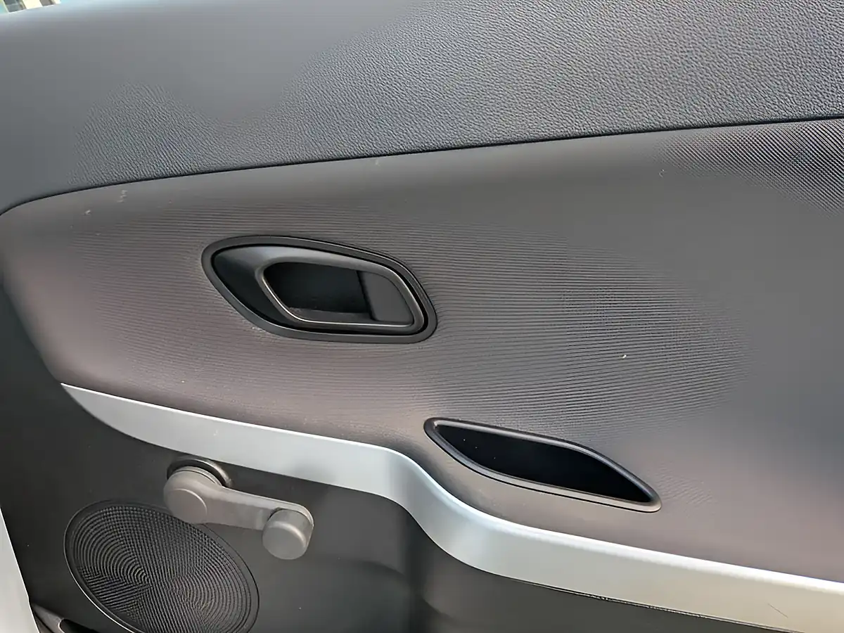 Used 2017 Kia Ceed 1 Sportswagon White - Interior and Exterior details 14