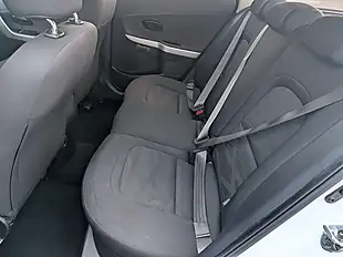 Used 2017 Kia Ceed 1 Sportswagon White - Interior and Exterior details 18