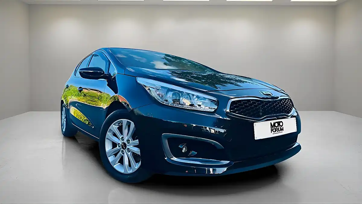 Used 2017 Kia Ceed 2 Black - Front View