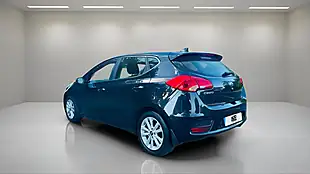 Used 2017 Kia Ceed 2 Black - Interior and Exterior details 11
