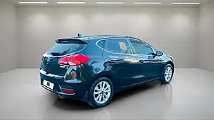 Used 2017 Kia Ceed 2 Black - Interior and Exterior details 15