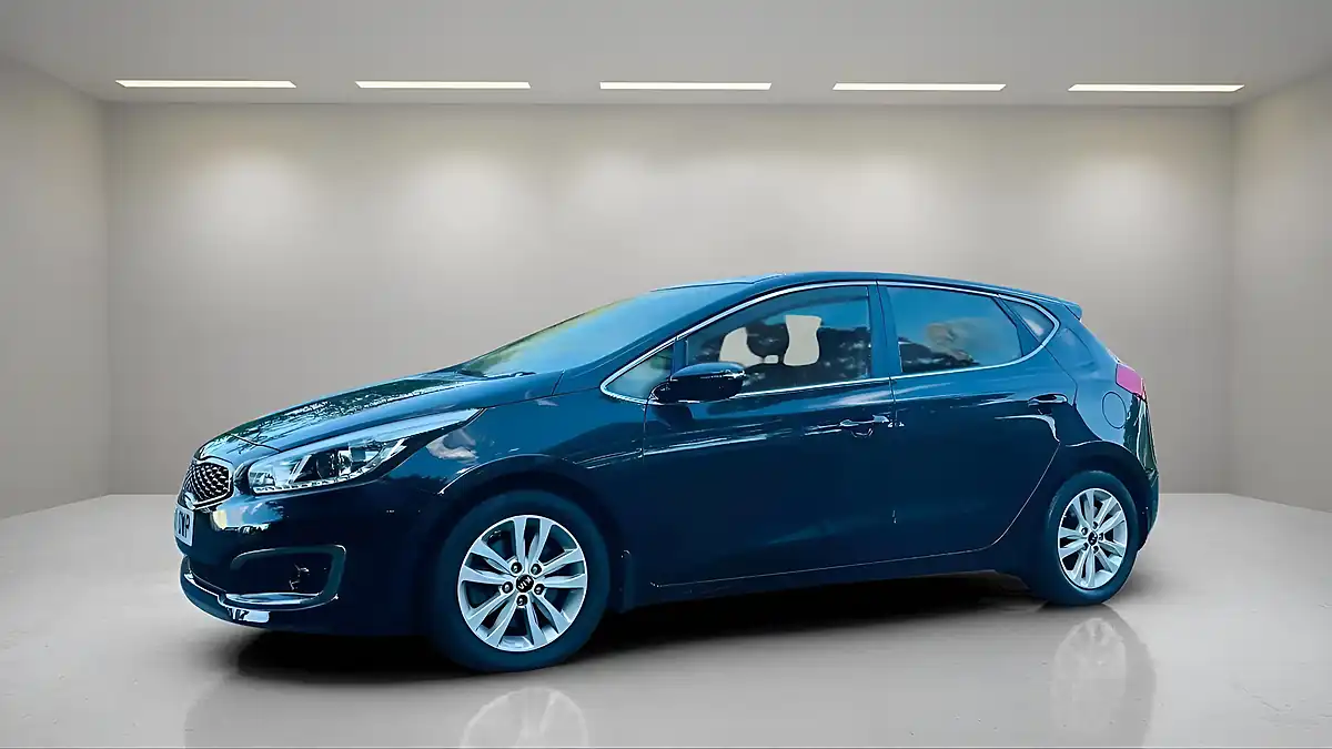 Used 2017 Kia Ceed 2 Black - Interior and Exterior details 2