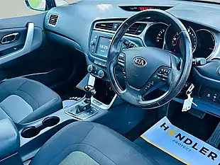 Used 2017 Kia Ceed 2 Black - Interior and Exterior details 6