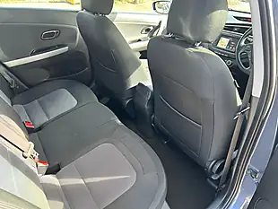 Used 2017 Kia Ceed 2 Blue - Interior and Exterior details 13