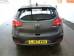 Used 2017 Kia Ceed 2 Isg Auto Silver - Interior and Exterior details 7