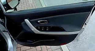 Used 2017 Kia Ceed 2 Silver - Interior and Exterior details 16